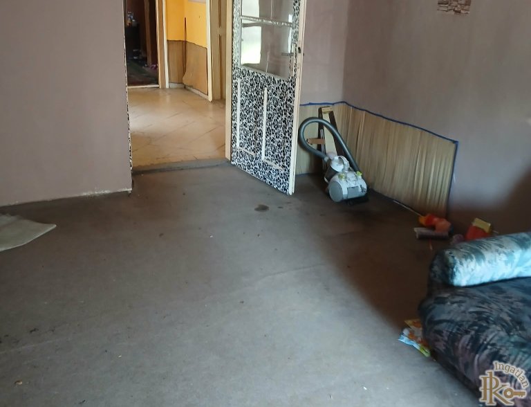 Jászladány, Hóvirág utca 8.