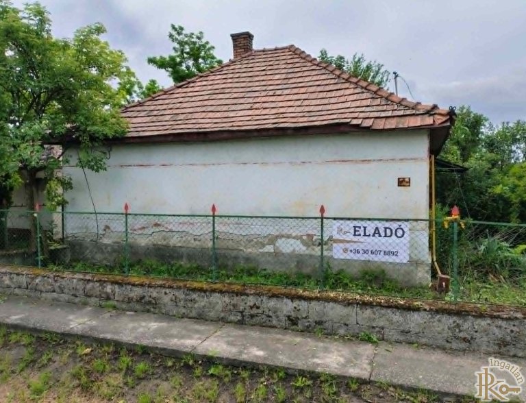 Tarnaméra, Hunyadi János utca 17.